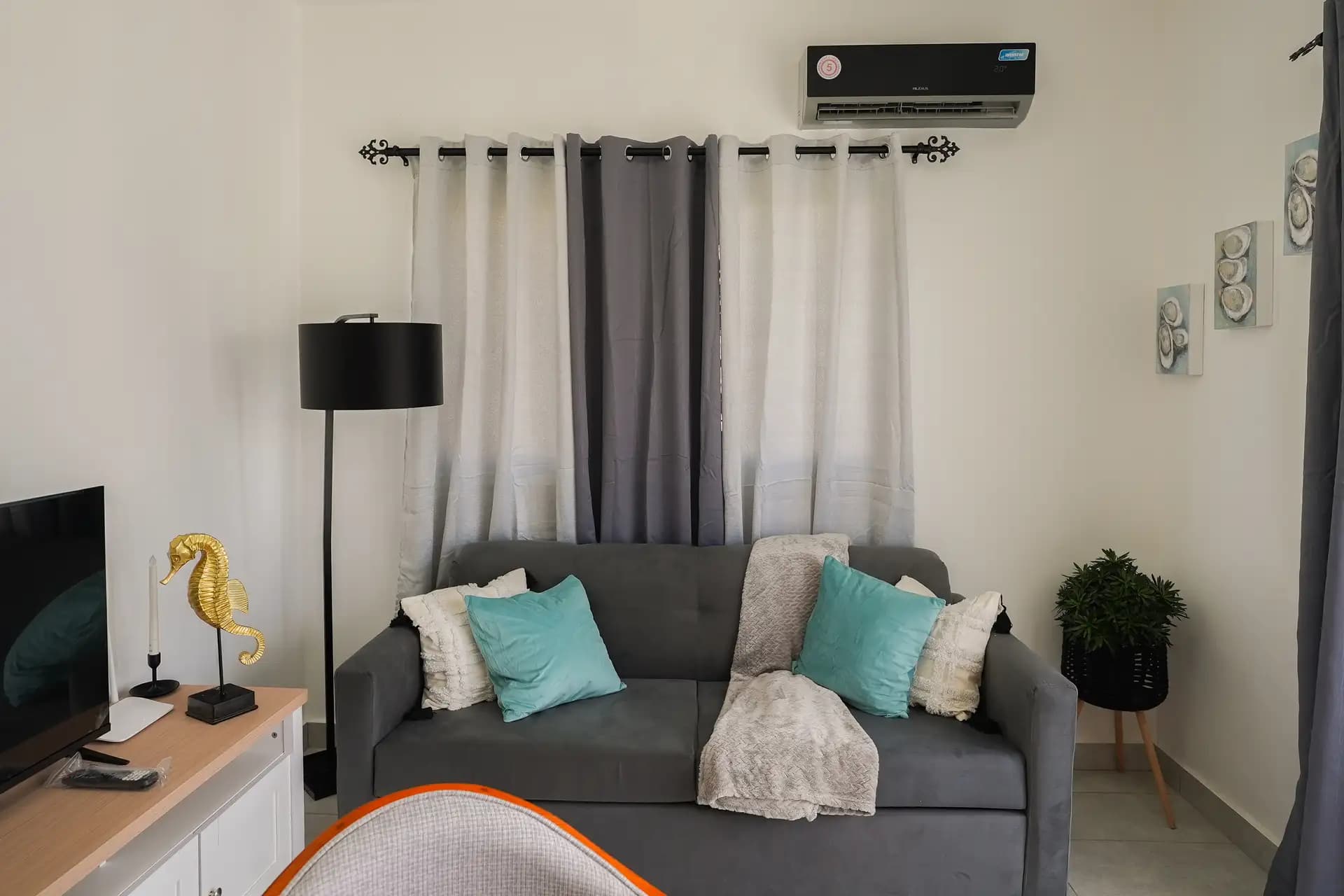 Modern 1-Bedroom Condo with Ocean View (3rd Floor) – Breeze Building, Sosúa