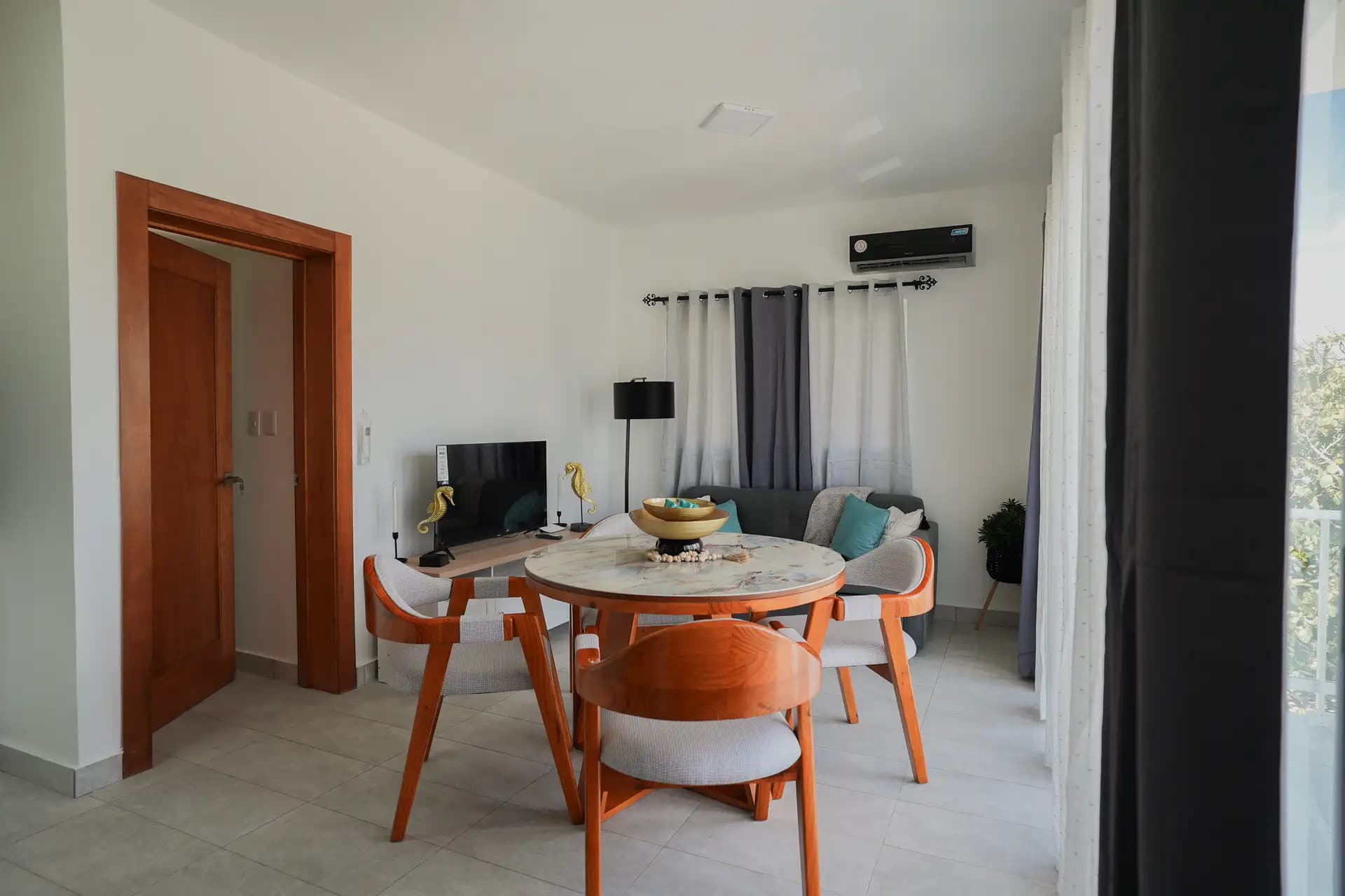 Modern 1-Bedroom Condo with Ocean View (3rd Floor) – Breeze Building, Sosúa