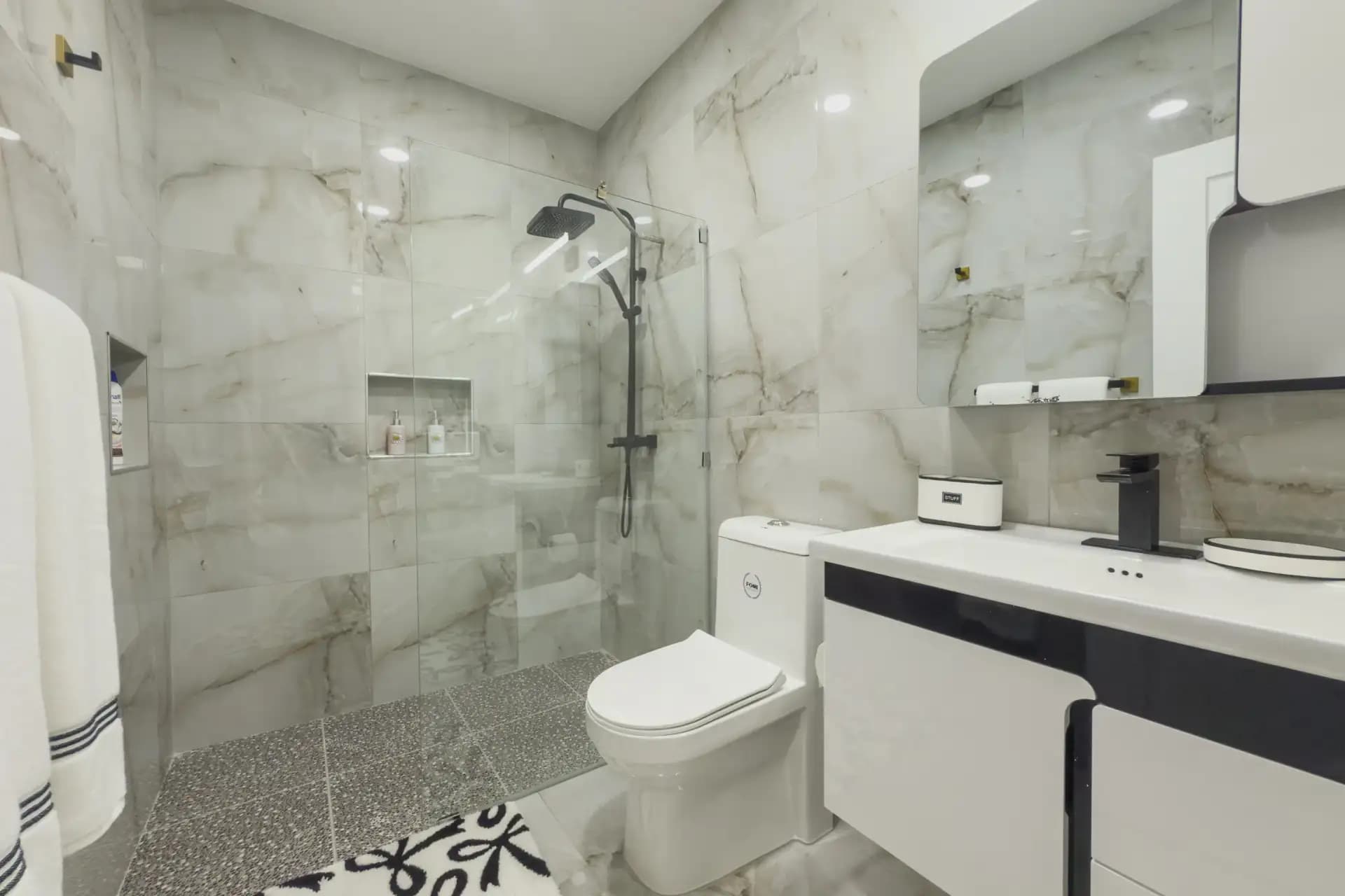 Brand new 2 Bedroom Hispaniola Hill Side Condo