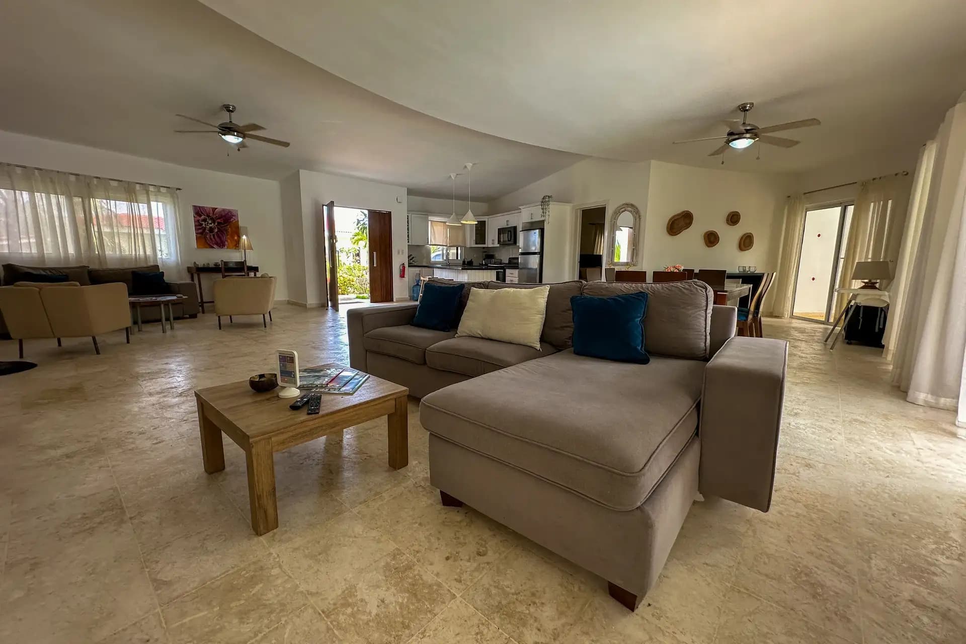 4-Bedroom Villa for Sale in Casa Linda Sosúa | Gated Community | Airbnb Investment
