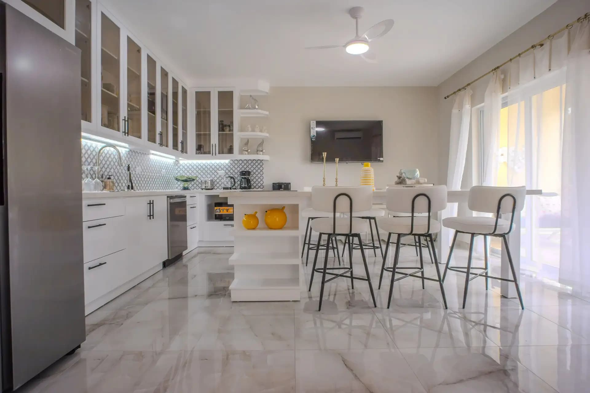 Exclusive 3-Bedroom Condo at Hill Side – Unique Unit in the Entire Complex