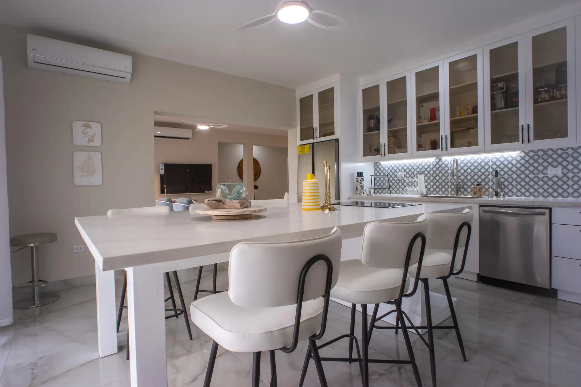 Exclusive 3-Bedroom Condo at Hill Side – Unique Unit in the Entire Complex
