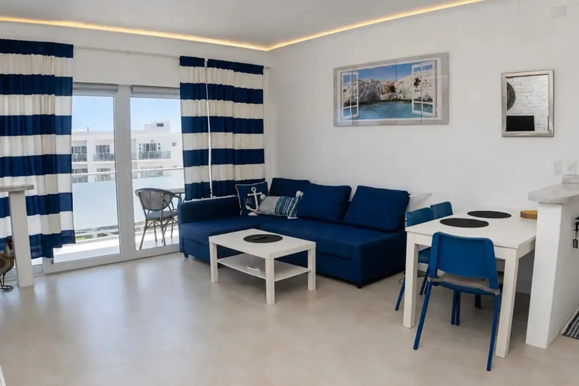 Fully Furnished 1-Bedroom Apartment with Ocean View in Esmeralda