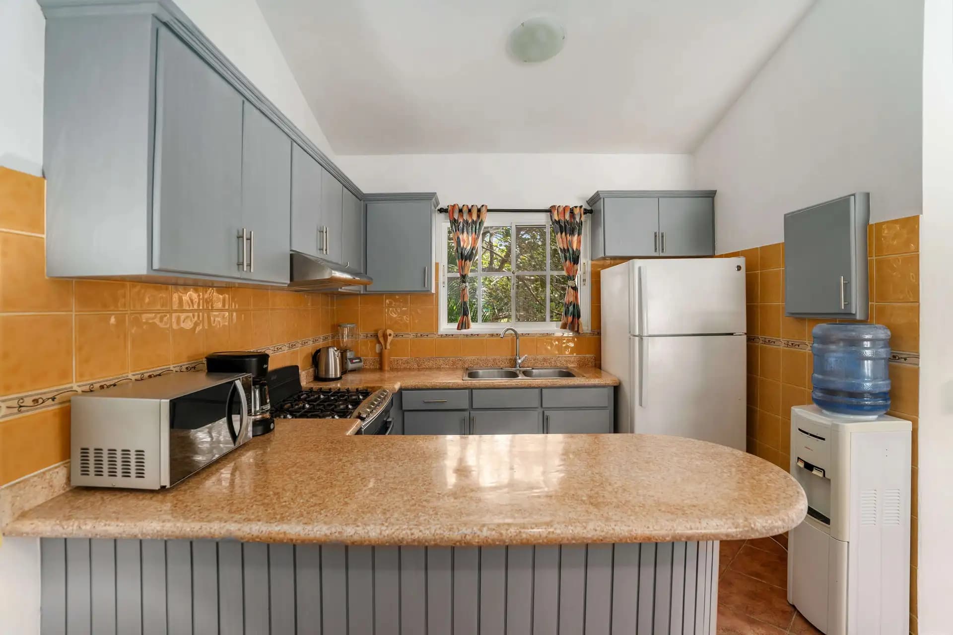 Oversized 2-Bedroom Colibri Villa with Private Pool in Residencial Hispaniola, Sosúa