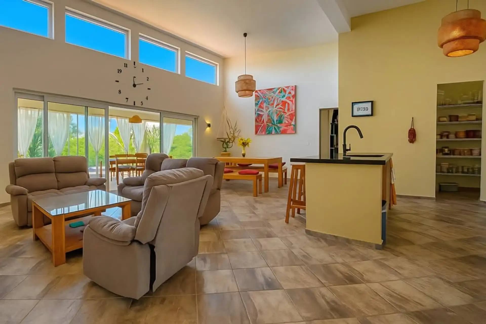 Charming 3-Bedroom Villa for Sale in Perla Marina – Walk to the Beach!