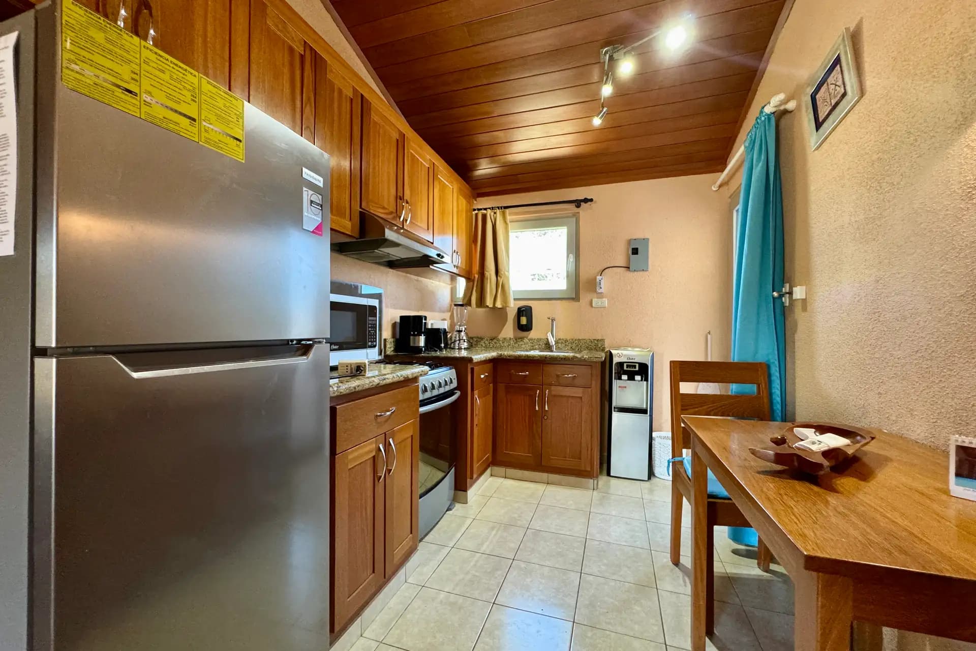 Deluxe Studio Apartment in Sosúa Center – Direct Pool View & Premium Finishes